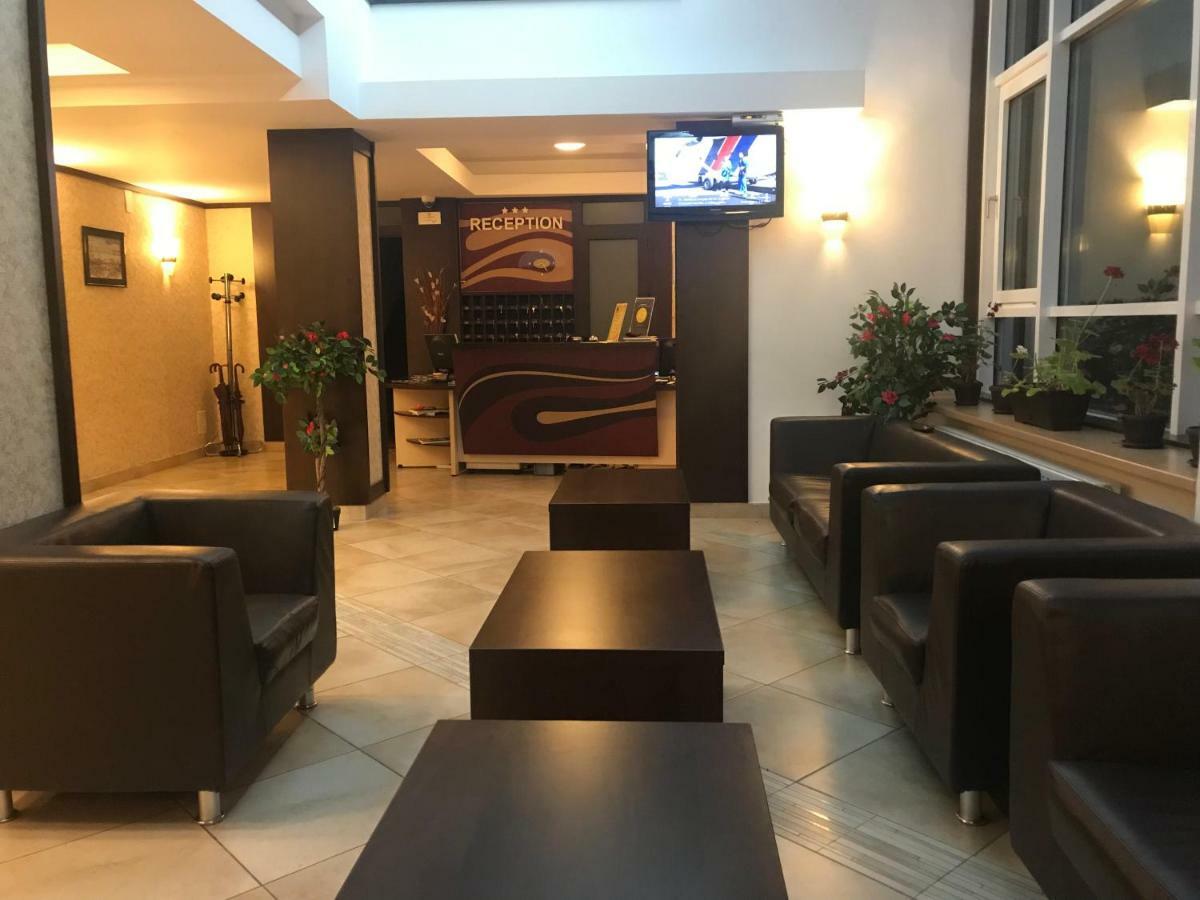 Hotel Iasicon 라쿠 로슈 외부 사진